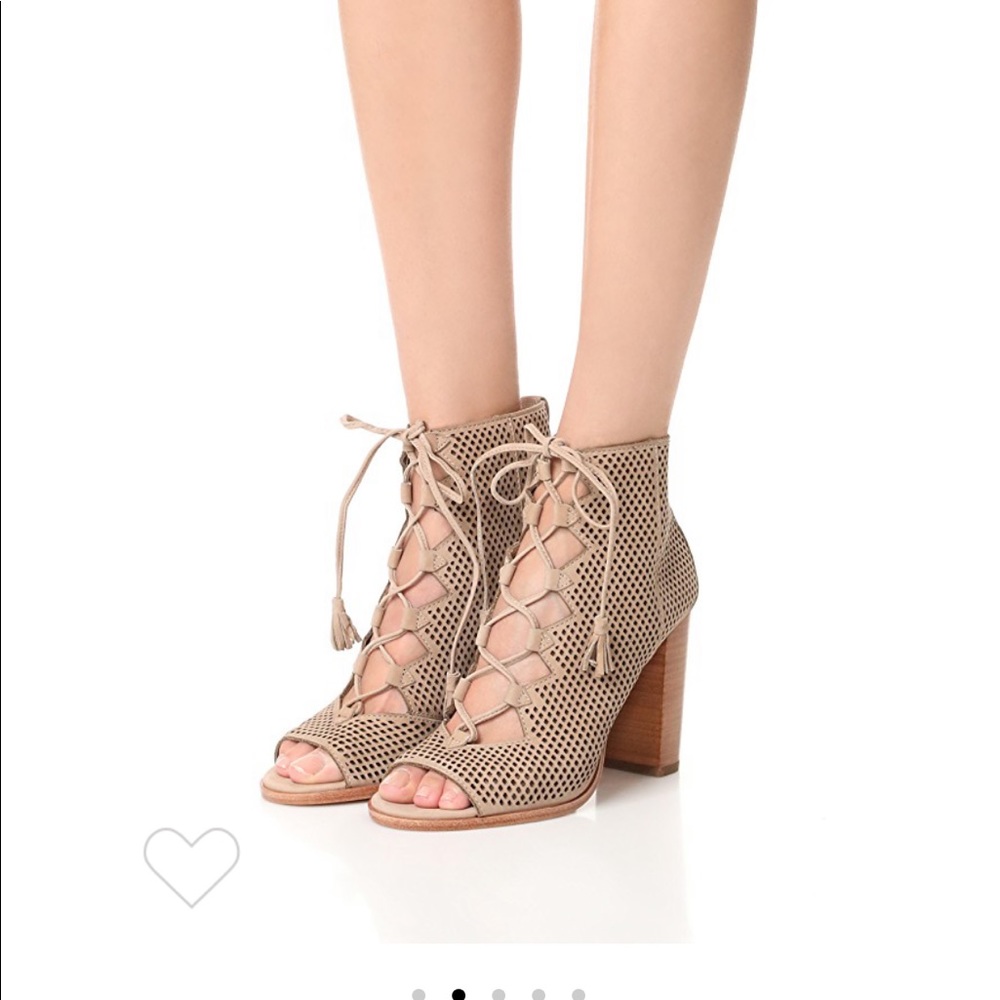 Frye
Gabby Perf Ghillie Open Toe Booties